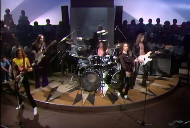 Scorpions - He is A Woman - She is A Man